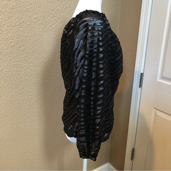 WHBM top. - Picture 7 of 14